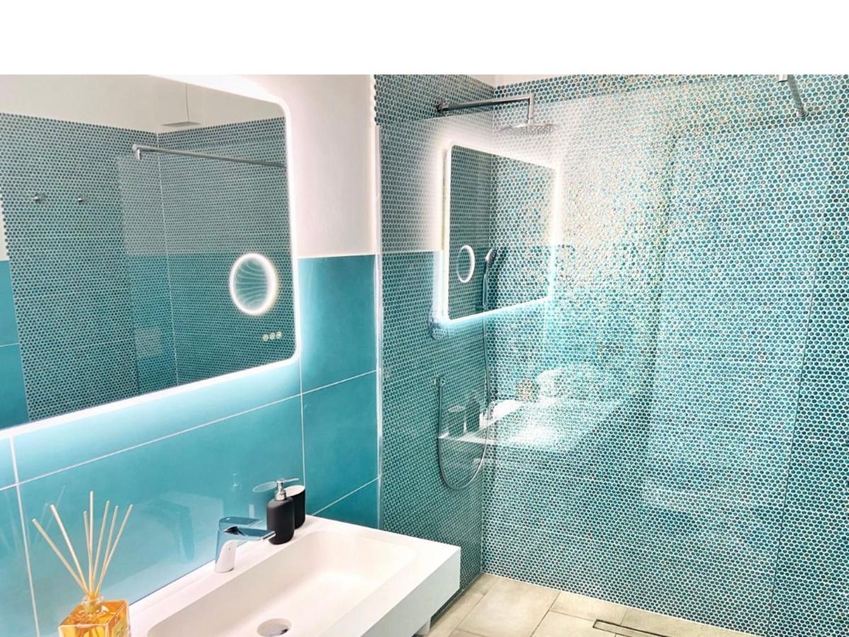 Suite Apartments Branco - Infinity Pool & Sea View - 5 Minuti Dal Centro タオルミーナ エクステリア 写真