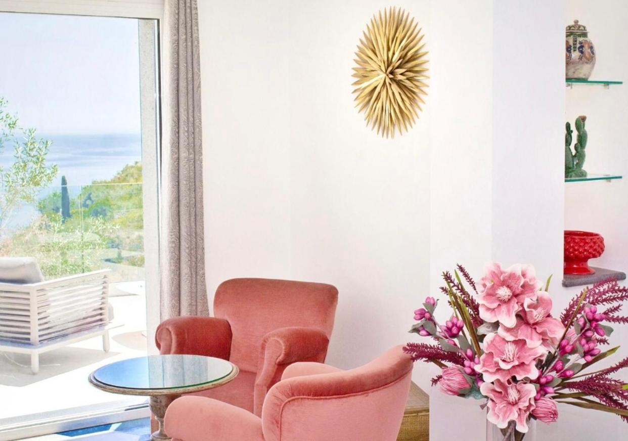 Suite Apartments Branco - Infinity Pool & Sea View - 5 Minuti Dal Centro タオルミーナ エクステリア 写真